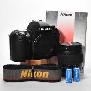 Nikon N80 35mm Film SLR w/Nikon 28-80mm Zoom Lens User Manual MINT